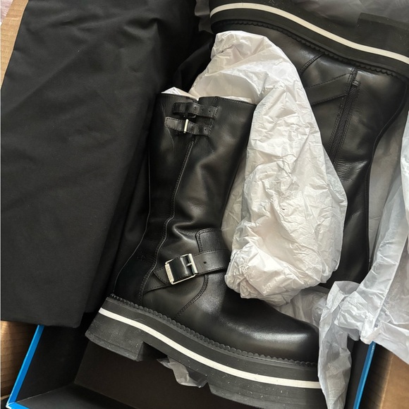 John Fluevog FV2 Boots, Size 9 NWB - Picture 8 of 14